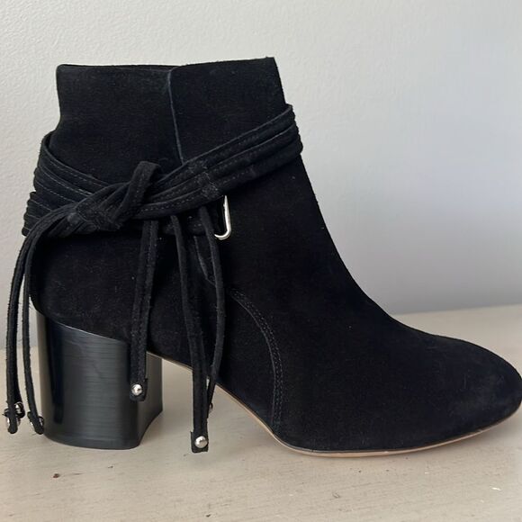 Rag & Bone Dalia II Suede
Tie Boot Ankle Bootie, sz 6.5/36.5 - Picture 6 of 11